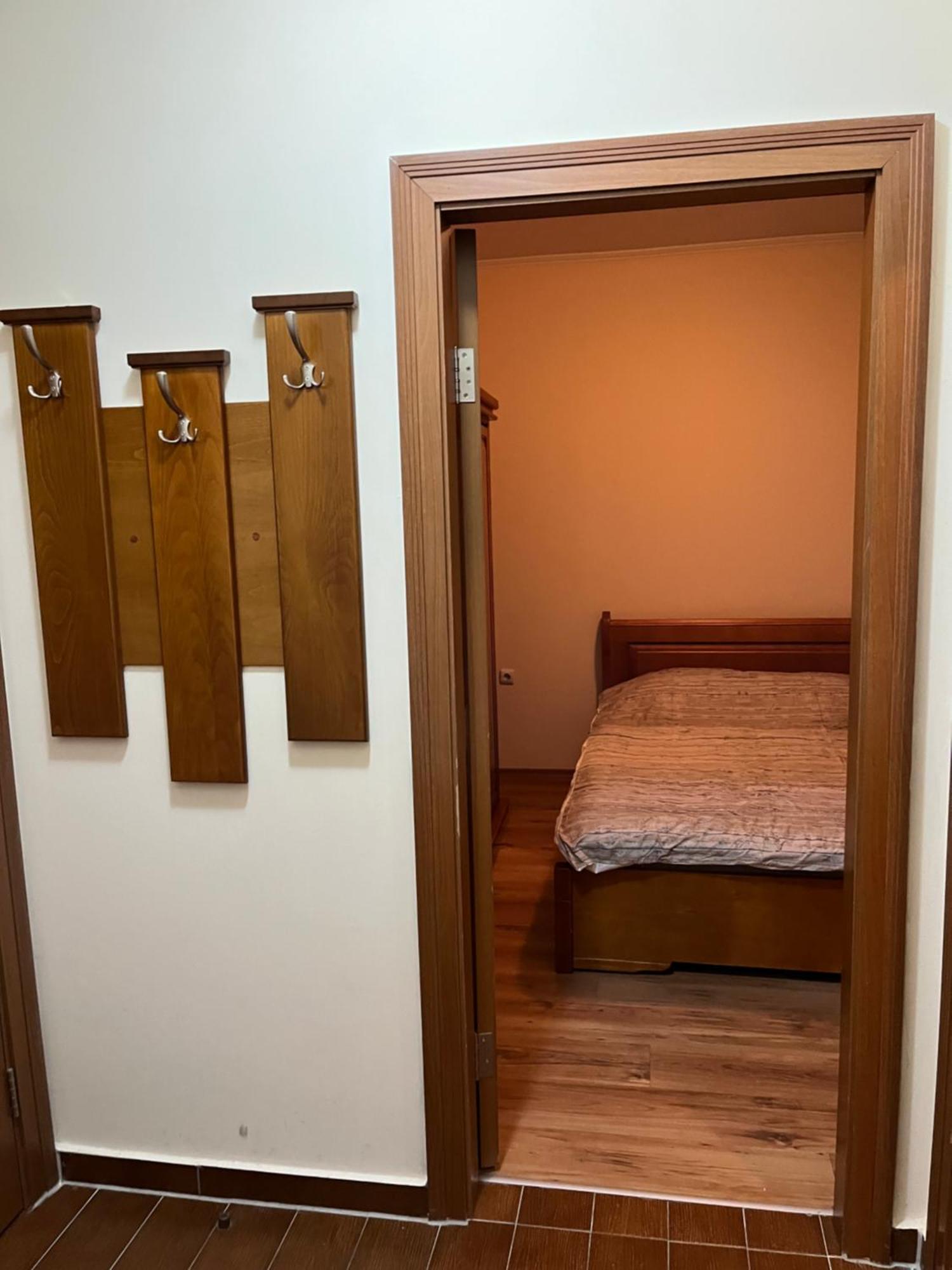 Ski Zone At Gondola, Warm And Cosy, Wifi, Ac, Netflix, Perfect One Bedroom Appartment, Beautiful View Bansko Ngoại thất bức ảnh